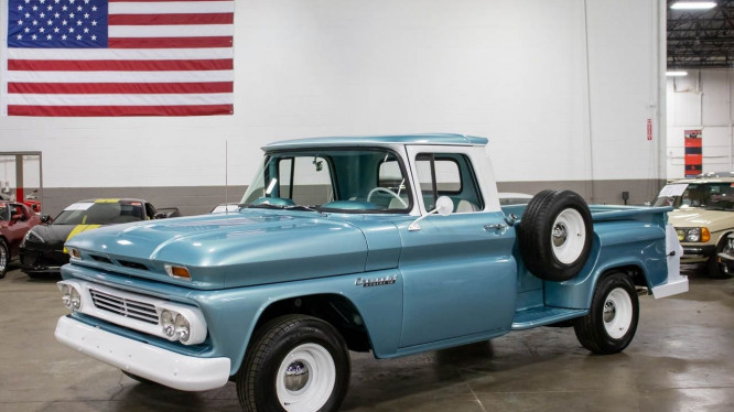 1960 Chevrolet Apache